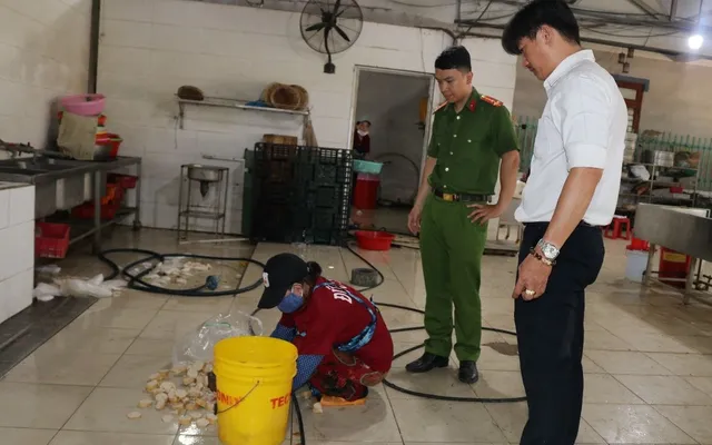Đồng Nai: Phát hiện nhiều mẫu chả dương tính với hàn the