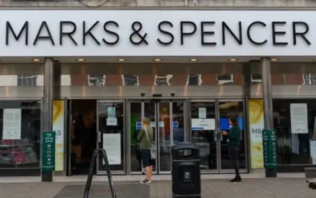 Hãng bán lẻ M&S đã xác định được cách tin tặc đột nhập hệ thống | VTV.VN