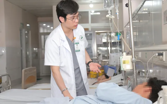 Nam thanh niên suýt mất mạng vì say nóng, biến chứng suy thận cấp