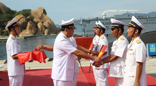 Vietnam holds flag-hoisting ceremony for new Russian-made Kilo-class submarines