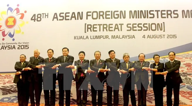 ASEAN top leaders prepare for 48th AMM