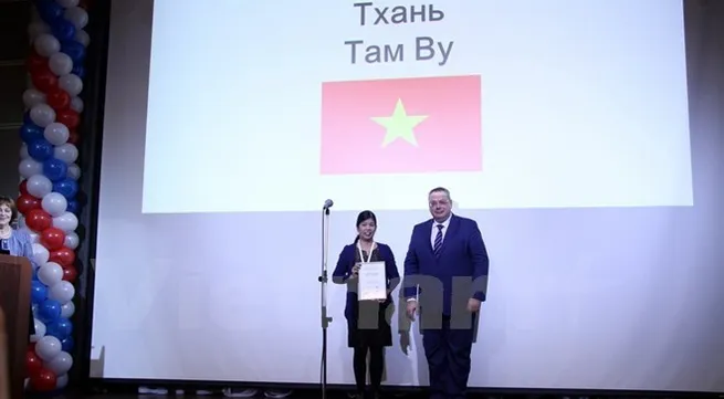 Vietnamese teacher wins dual Russian language awards