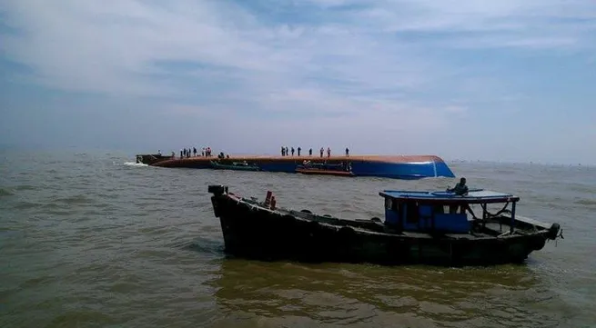 5 members missing in Soai Rap boat accident