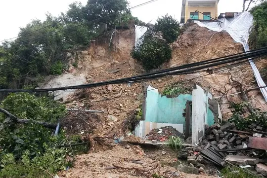 Heavy rainfall, floods hit Northern Vietnam