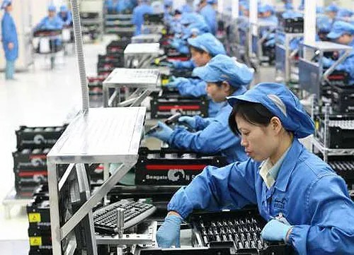 Ministry of Labor, War Invalids & Social Welfare steps up protection for overseas workers