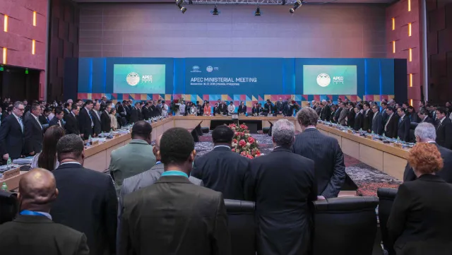 2015 APEC ministerial meeting kicks off