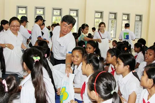 Saigontourist runs charity programme for blind children