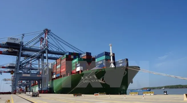 Cai Mep Thi Vai receives record container ship