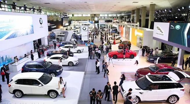 Car importers cry foul over 'confusing' luxury tax rules in Vietnam