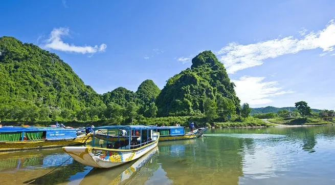 Quang Binh Province to promote investment and tourism