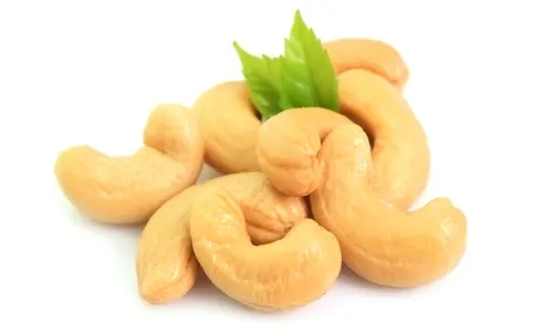 Cashew exports maintain strong growth in H1 of 2015