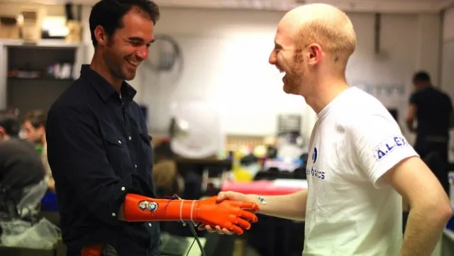 3D printed bionic hand wins Dyson Award