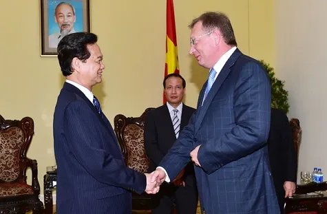 Vietnamese PM meets Russian oil group head