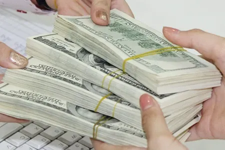VN remittances hit $3.7b in October