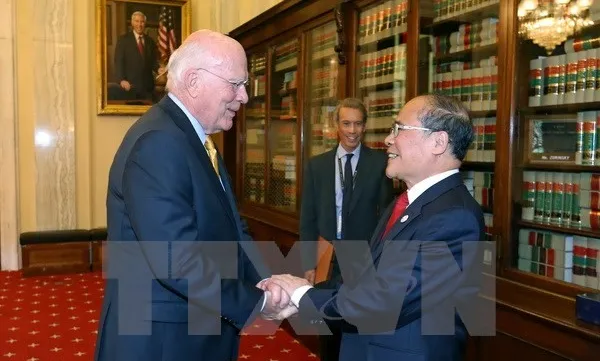 NA Chairman meets with US Senators Patrick Leahy, John McCain