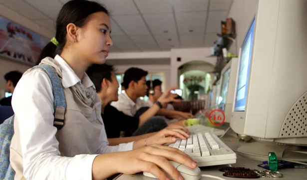 Vietnam can become regional internet center under right conditions