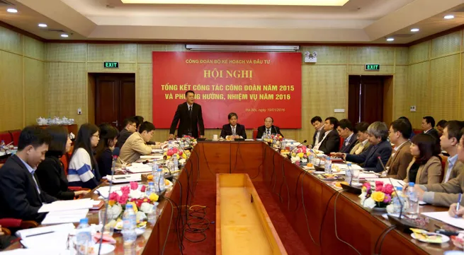 January government meeting held in Hanoi