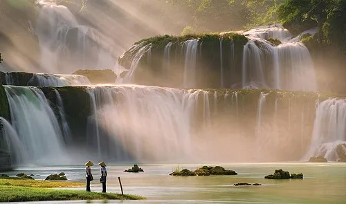 Resort overlooking world’s fourth-largest border waterfall in Vietnam a great source of pride