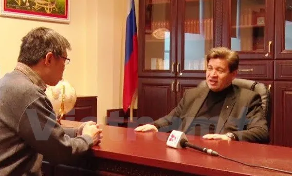 Russian scholar hails Vietnam’s policy on protecting national interest