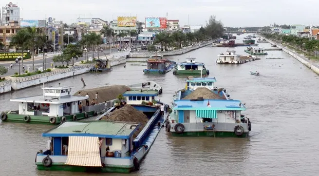 Inland waterway transport faces difficulties