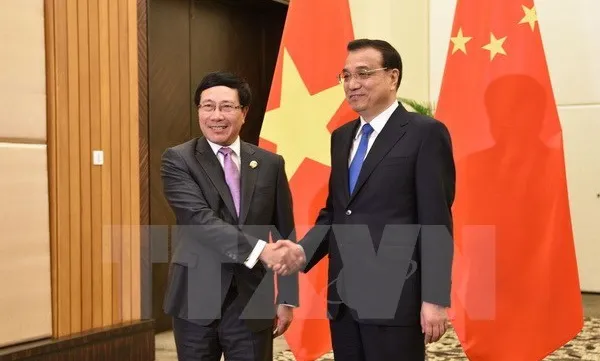 Deputy PM Pham Binh Minh meets Chinese Premier