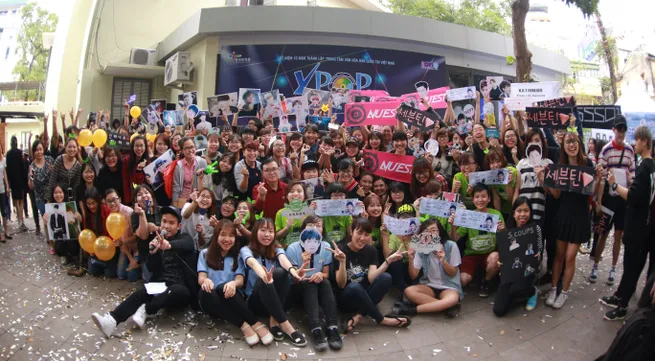 Festival brings joy and cheer for Vietnamese K-pop lovers