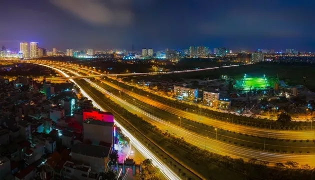 Exhibition features Hanoi from above