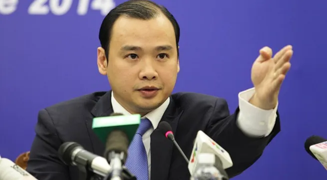 Vietnam opposes Chinese flights to East Sea