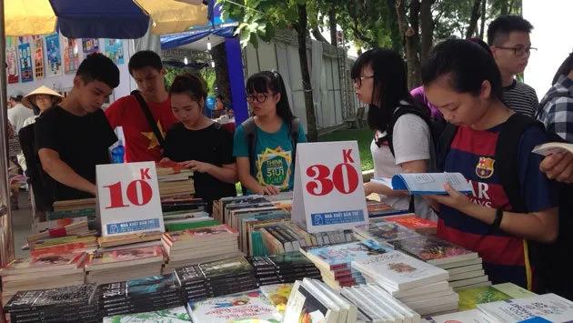 Autumn Book Fair kicks off in Hanoi