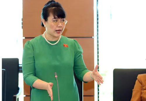 Hanoi People's Council meets