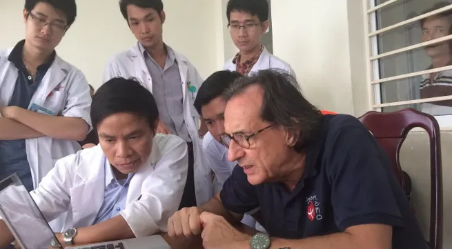 Italian doctor brings hope to Vietnamese patients