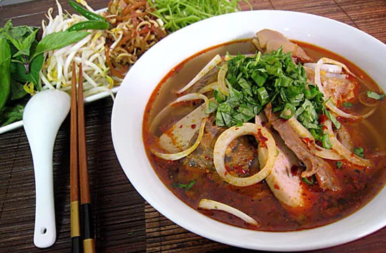 Firms help preserve Hue cuisine