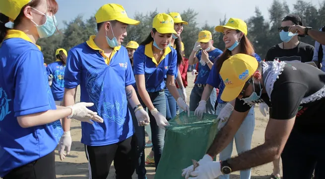 Biggest ever beach cleanup launched