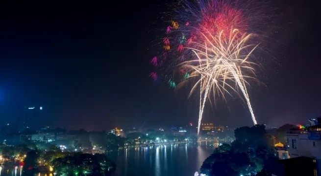 Lunar New Year fireworks to light up Hanoi’s sky at 30 venues