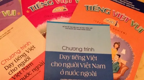 Online portal to teach Vietnamese to overseas Vietnamese