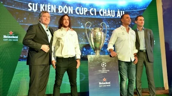 Champion League Trophy tour begins in Vietnam