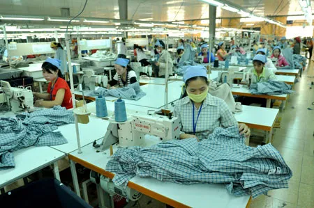 Hanoi exports plunge in April