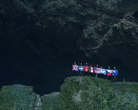 Ambassadors end Son Doong Cave adventure