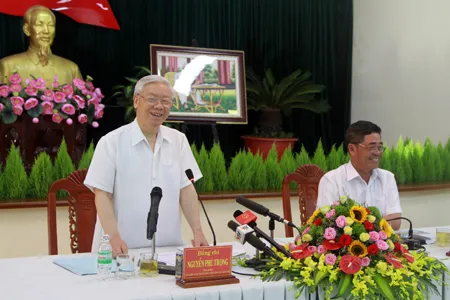 Party chief visits Khanh Hoa Province