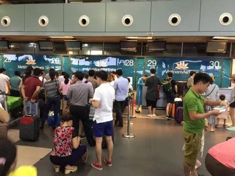 Central bank sounds alarm after hackers hit Vietnam Airlines, airports