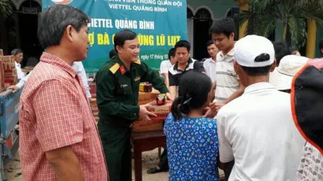 Viettel donates $540,000 to flood-hit central areas