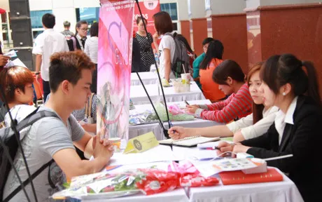 Job Fair 2016 brings hundreds of job opportunities