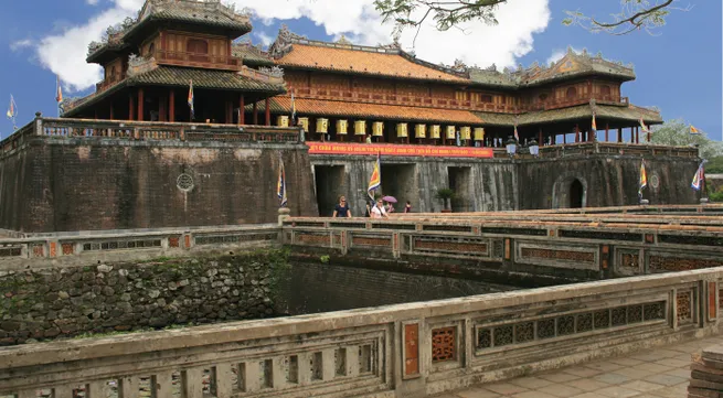 Hue Citadel attracts tourists with more sites