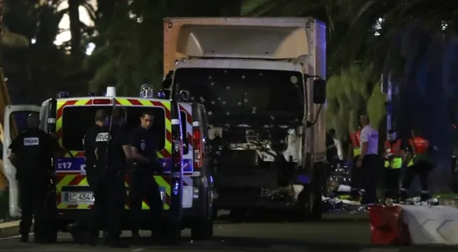 At least 77 dead in Nice truck attack