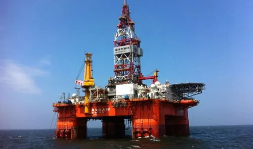 Vietnam reacts to relocation of Chinese oilrig in Gulf of Tonkin