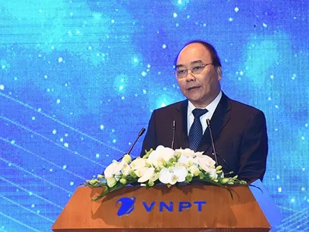 Prime Minister urges VNPT to become market leader