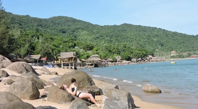 Danang welcomes tourists in the summer