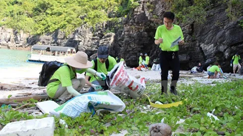 Campaign calls on community to clean sea