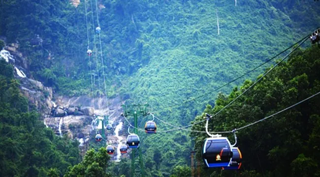 World record Fansipan cable car system inaugurated