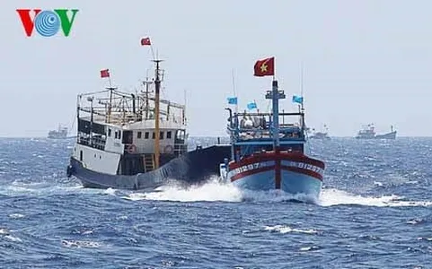 Vietnam resolutely opposes China's activities in East Sea